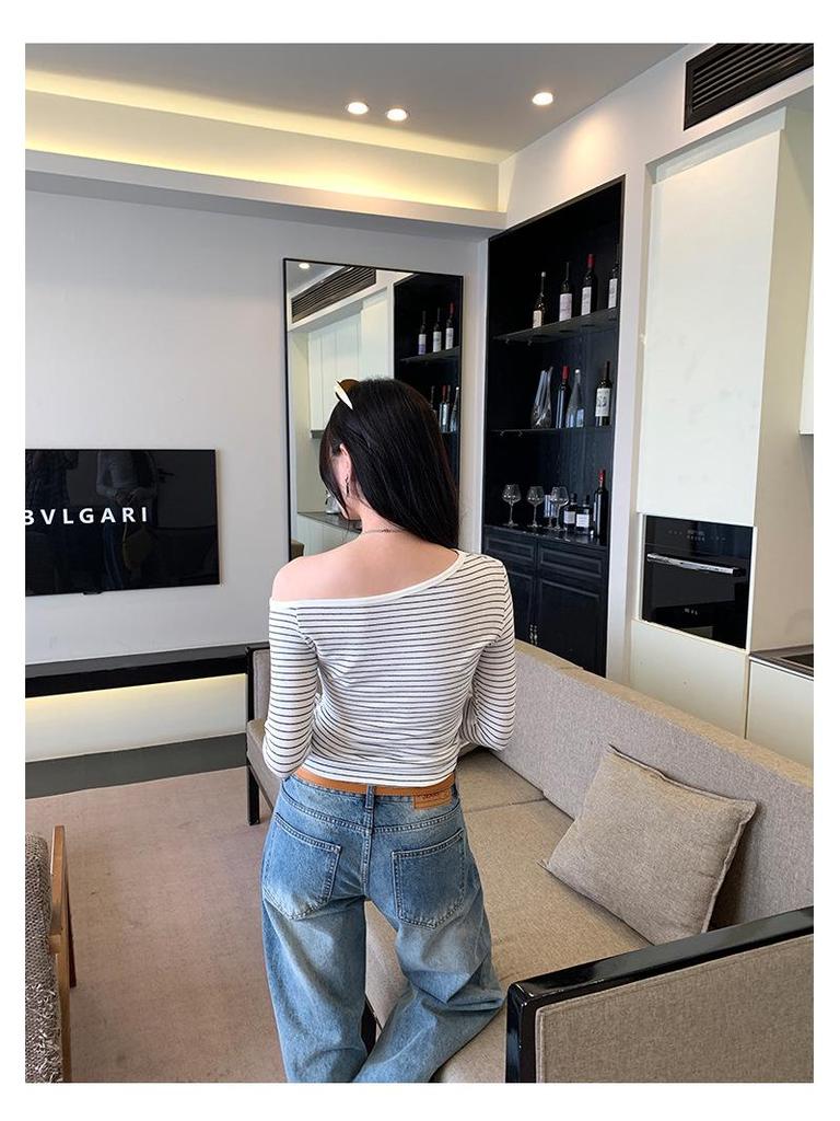 Chic Spicy Girl Striped One-Shoulder Slim Long-Sleeve Top – Women's Autumn/Winter Korean Style