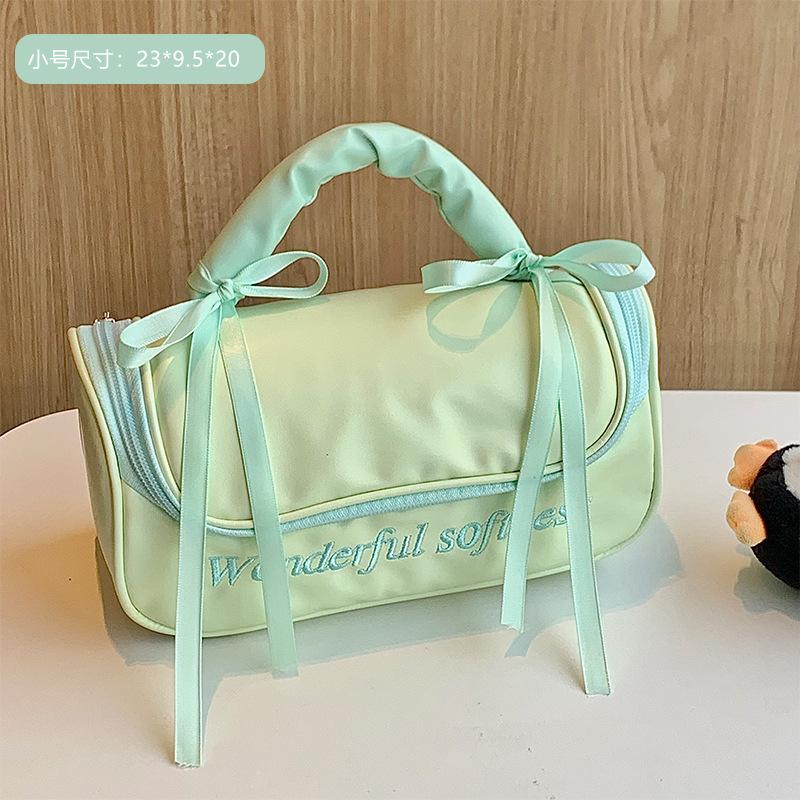 NEW Creative Large-capacity High-end Waterproof Travel Cosmetic Toiletry Carrying Storage Bag