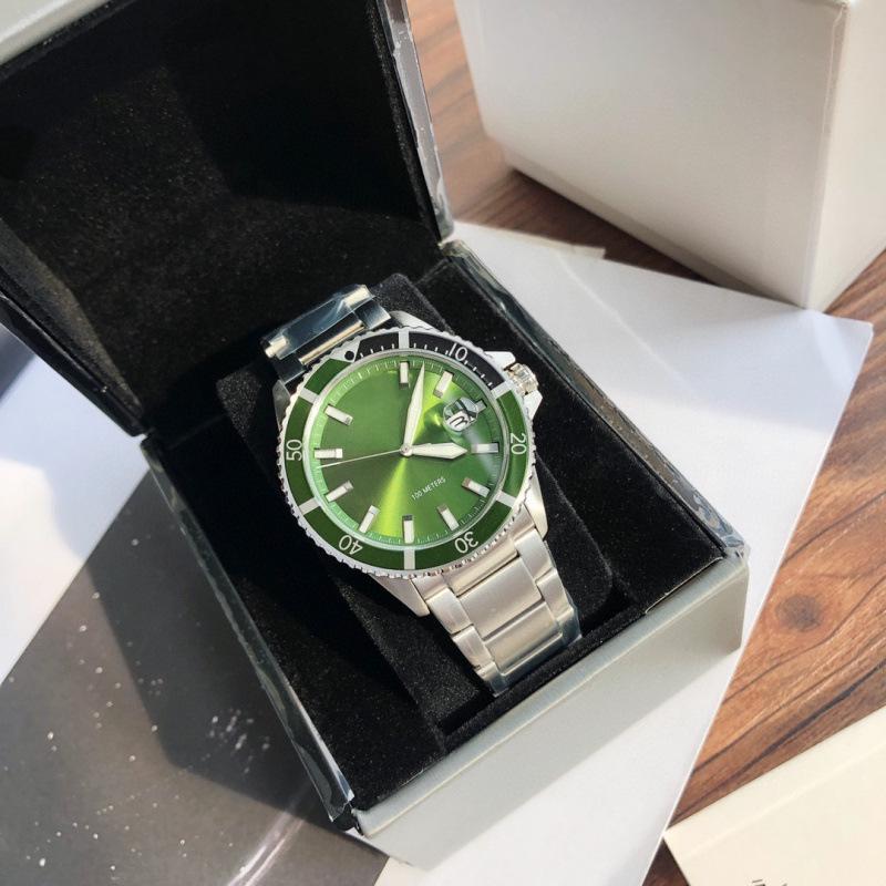 Moderne Armani Herren-Quarzuhr mit Stahl- und Nylonarmbändern - AR11338/AR11340