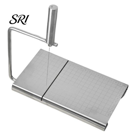 Cortador de Queso Rebanador de Acero Inoxidable con Tabla de Cortar y Rejilla de Precisión Ajustable Cable de Acero Profesional Mantequilla Multiusos Cocina Línea Afilada
