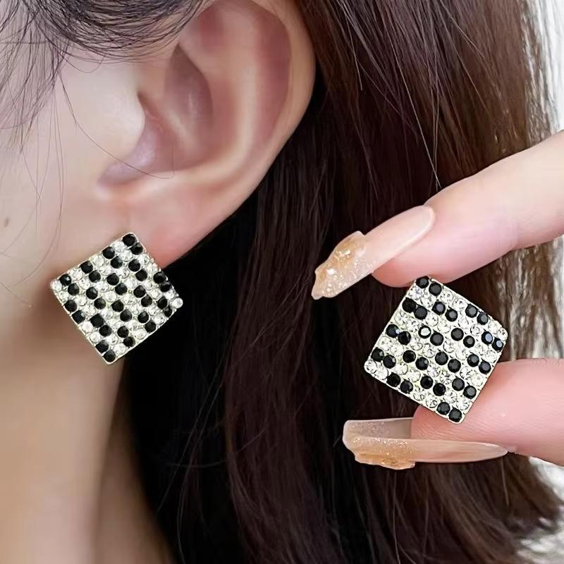 

Black White Women s Hanging Earrings Hollow Heart Pendants Elegant Female Bowknot Drop Earrings Korean Fashion Ear Decoration
