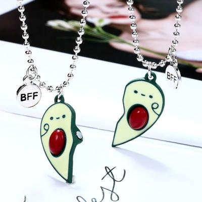 Ein Paar Avocado-Magnetanhänger für Kinder, Halskette für gute Freunde, BFF, Schlüsselbeinkette