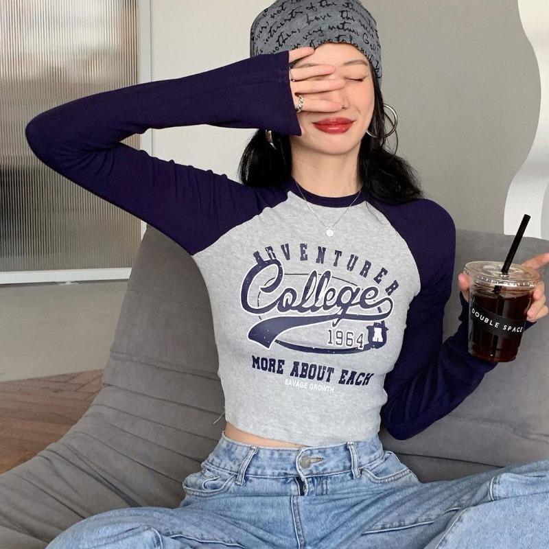 2KWEIRD Damska Koszulka Y2k Krótki Top Letni Seksowny Z Długim Rękawem Nadruk Litery Krótki Estetyczny Grunge Harajuku Vintage Koreańska Moda Ubrania