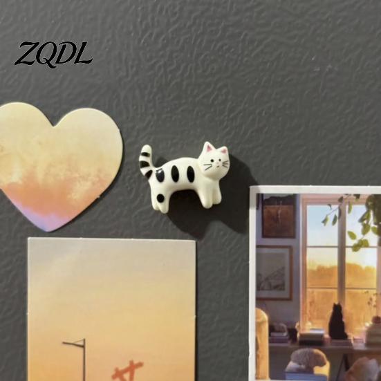 Metal Surfaces Magnetic Decor 5Pcs Cartoon Cat Refrigerator Magnet Set, Hand-painted Kitten for Fridge Lover Magnets Locker Whiteboard, Kitchen