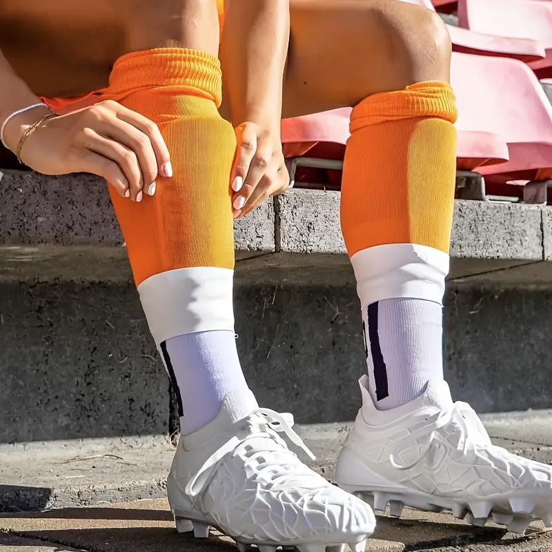 1 Pair Flexible Leg Straps, for Keeping Football Socks in Place - Anti-Slip, Provides Calf Support, Reusable for Fitness Activities