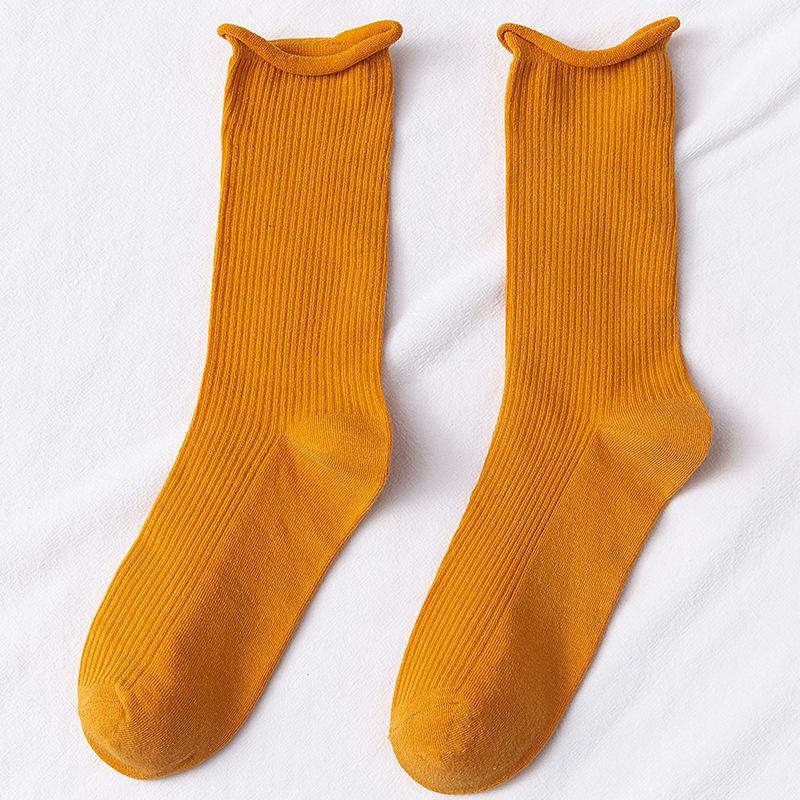 Colorful Women's Mid-Calf Candy Color Cotton Socks - Versatile for Spring and Autumn, Sporty and Over-the-Knee.