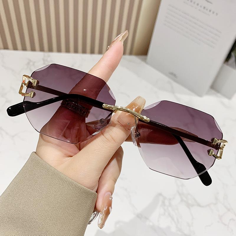 New Vintage Sunglasses Women Men Ellipse Sun Glasses Metal Eyeglass Legs Polygon Eyewear Retro Style