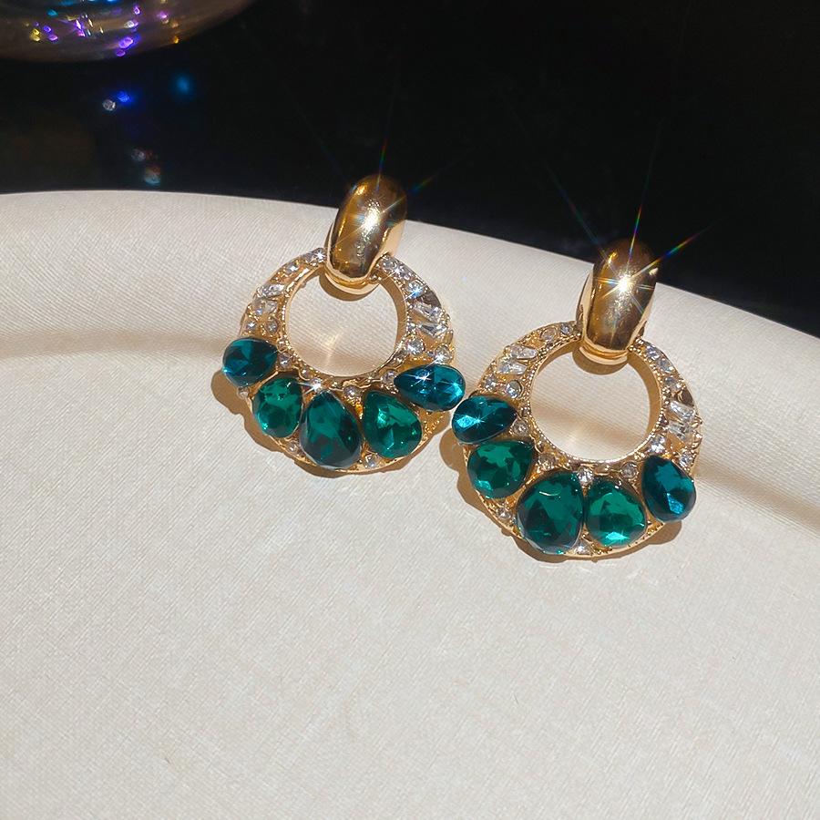 Emerald diamond leaf fringed earrings light luxury stud earrings women's European and American earrings