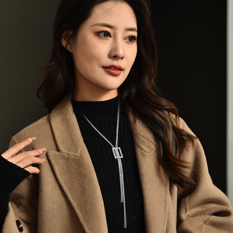 Highend Geometric Crystal Sweater Chain In Platinum And Coffee Gold Color For Outfits Stylish