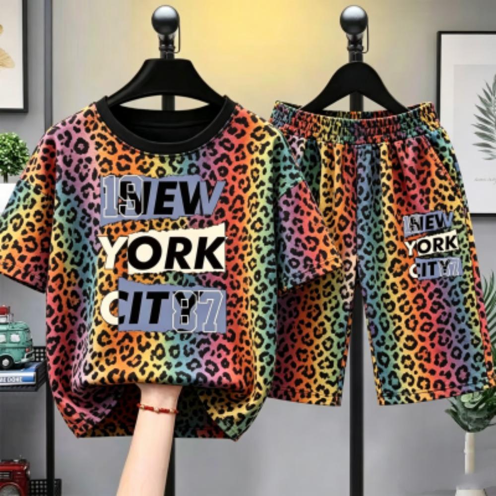 Fashion Colorful Zebra Stripe Letter Printed Men's T-shirt and Shorts 2 Piece Set Summer Home Outdoor Casual Outfit for Men's and Women's T-shirt Set