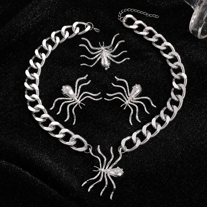 Meier Exaggerated halloween spider ornament set - trendy, diamond-studded spider pendant