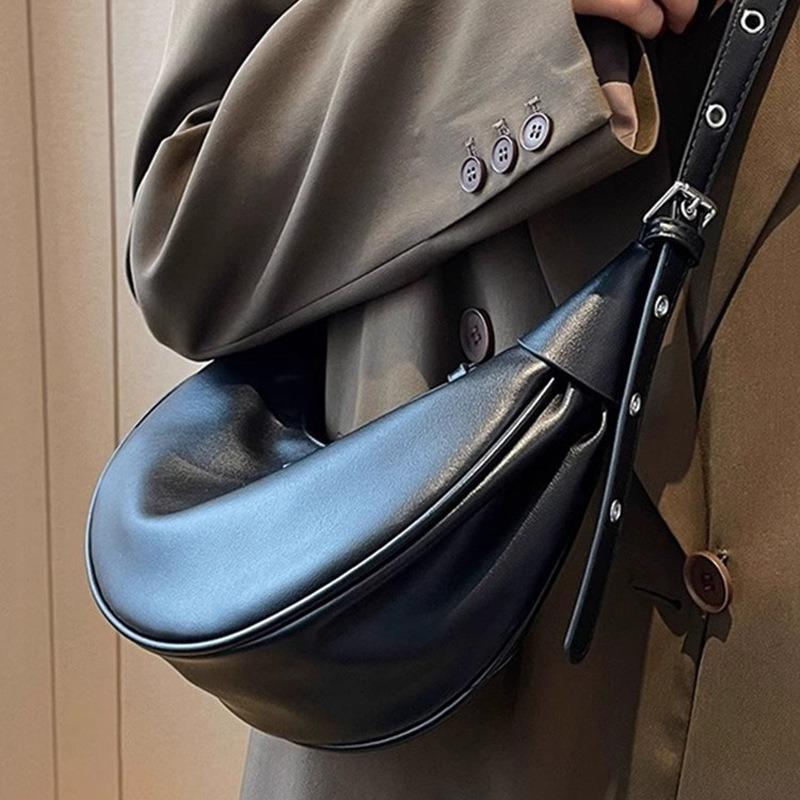 Large Capacity Bag Women's Spring and Summer Versatile Messenger Bag Fashion Casual Shoulder Bag High-end Niche Dumpling Bag