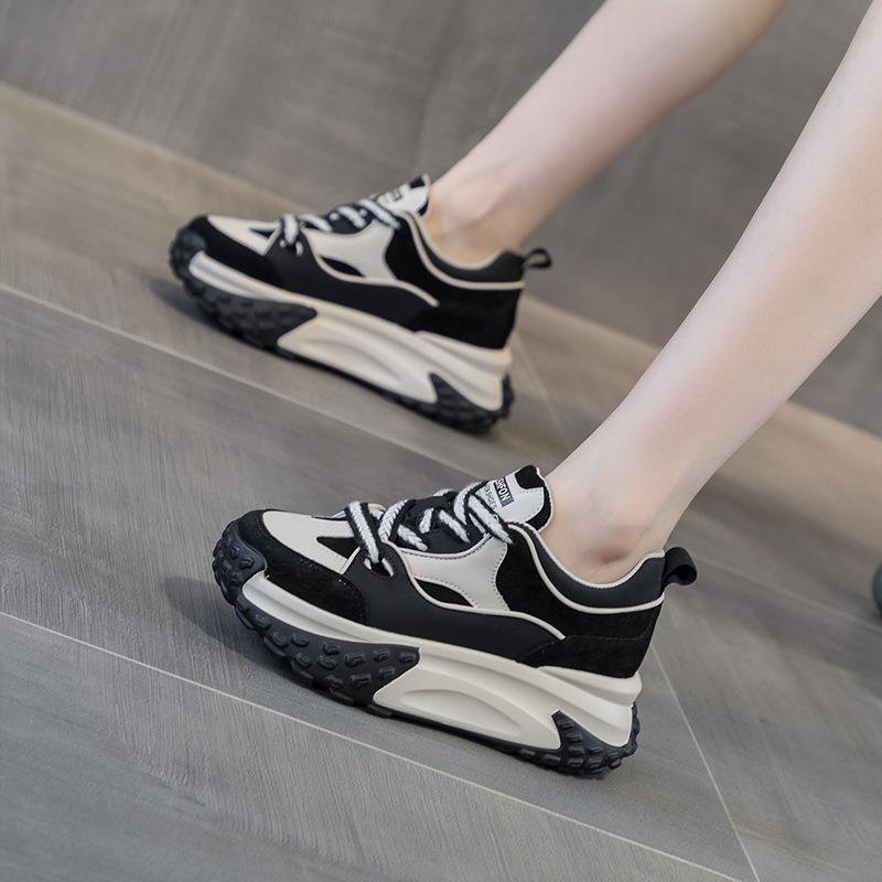 Autumn and winter little white shoes female student shoes casual fashion women's shoes versatile thick-soled inner height-increasing shoes