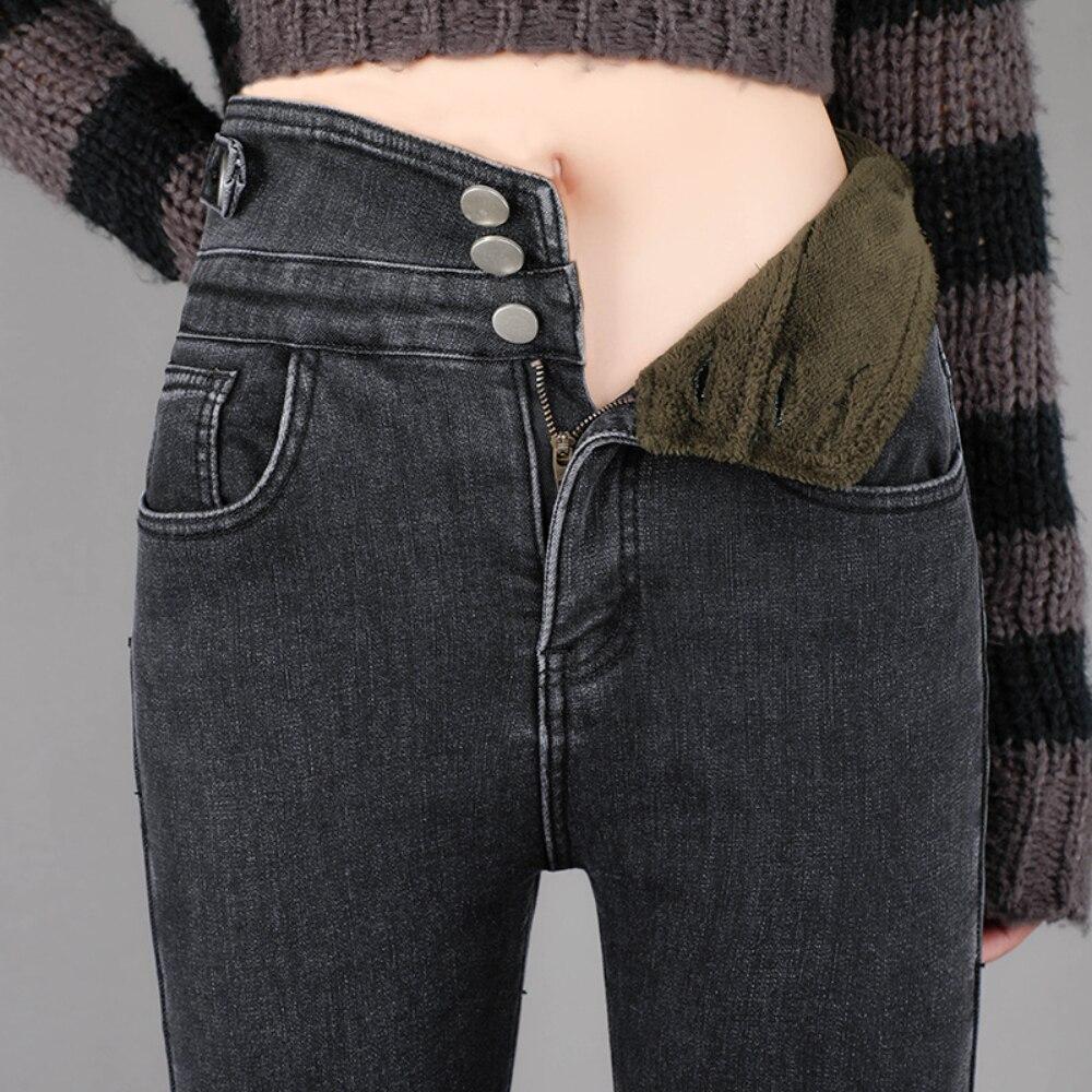 

2022 зимние корейские брюки с высокой талией в стиле ретро, ​​плотные бархатные эластичные брюки-карандаш, осенние узкие джинсовые брюки, повседневные теплые джинсовые женские брюки 32 серый