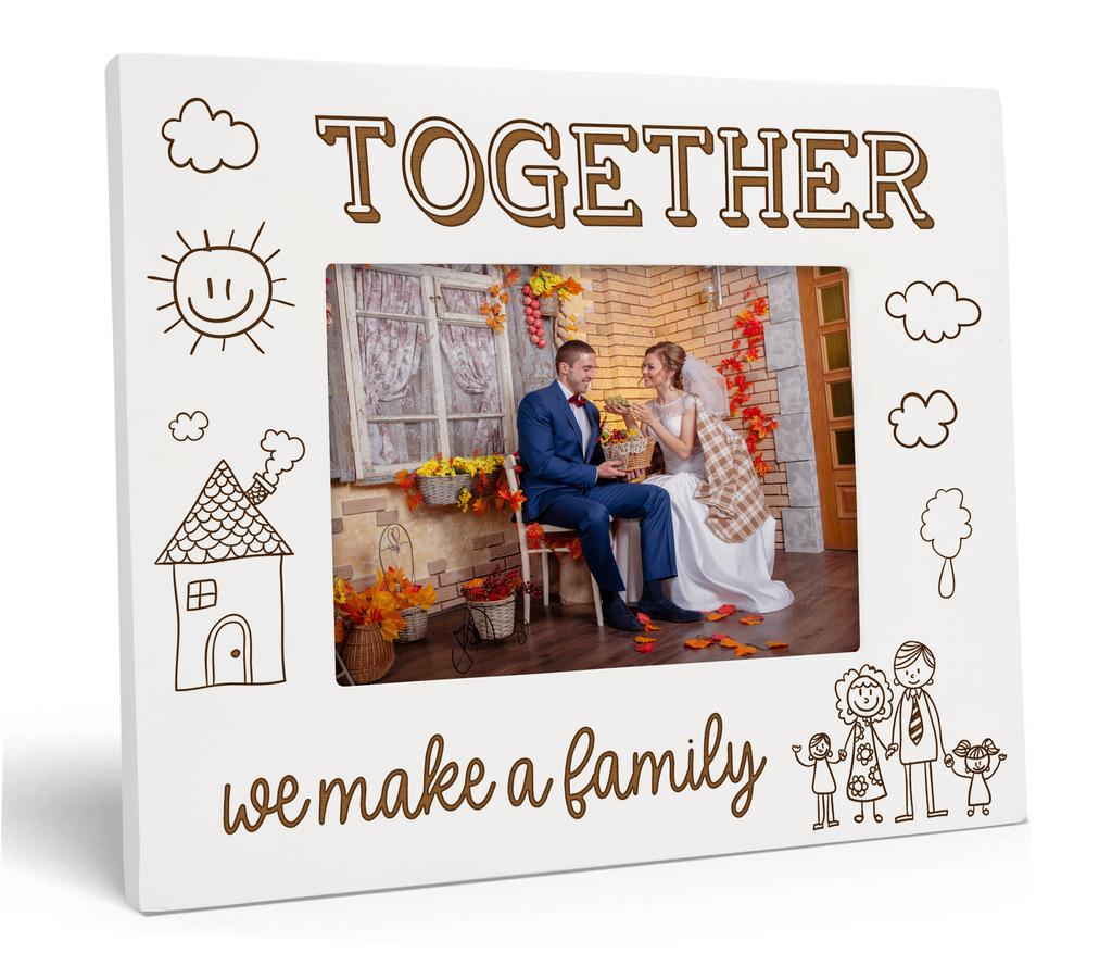 Darling Souvenir MADE WITH LOVE Gravierter Tischaufsteller-Fotorahmen Holz Gemeinsam bilden wir Familie Zitate Weißer Bilderrahmen