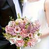 Künstlicher Rosenblütenstrauß Realistischer Gemischter Falscher Rosen Dahlien Chrysanthemen Kugelblumen für Hochzeit Brautsträuße Tischdekorationen Babyparty