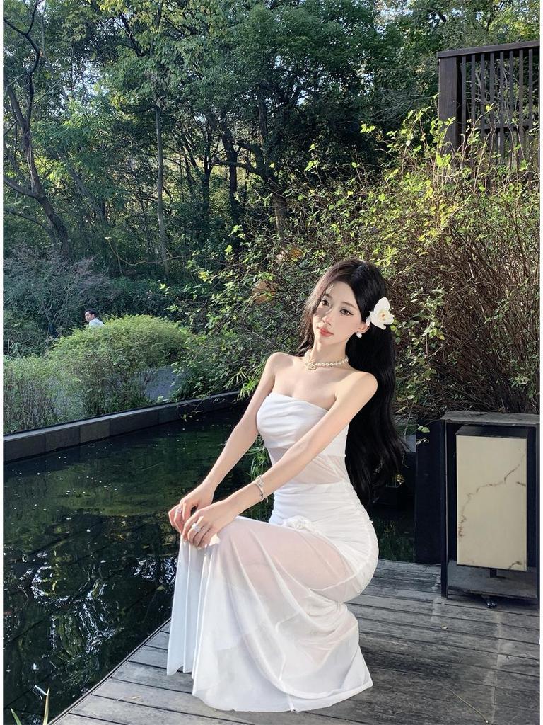 Feminine One-Shoulder Mesh Strapless Summer Dress