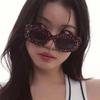 New Diamond-encrusted Irregular Sunglasses Fashion Retro High Sense Cool Fashion Sunglasses.