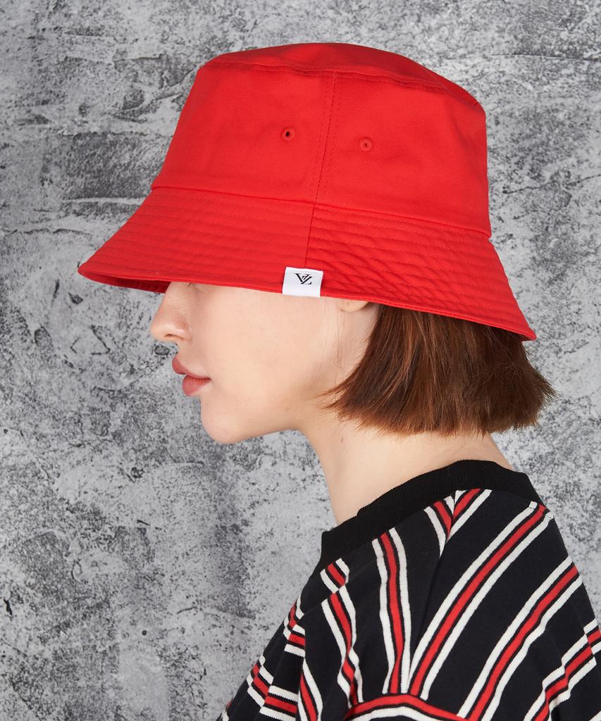 Bajal Monogram Label Color Bucket Hat Red