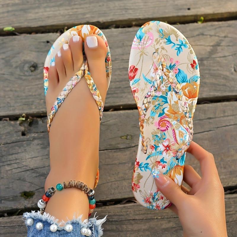 New Large-size Women's Shoes Flat-soled Cool Slippers Women's Woven Herringbone Toes Women's Outer Sandals
