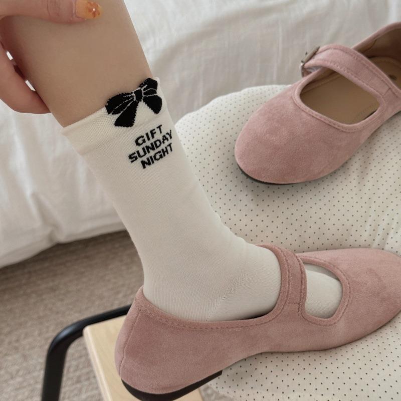 5 Pairs of Female Autumn Thin Stereotaxic Bow Boneless Thin White Pile Pile Cotton Socks