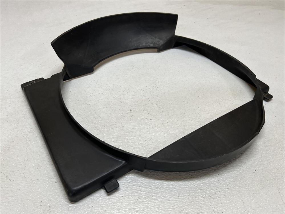 Radiator Cooling Fan Shroud For 1987-2001 Jeep Cherokee # 52027501AC 52027501AB