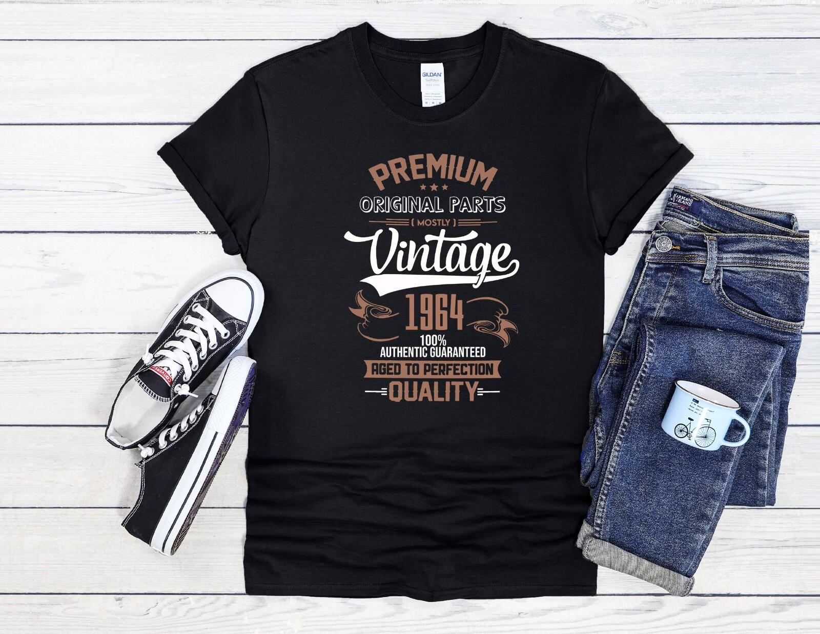 

26 Premium Original Parts Mostly Men Women Unisex T Shirt Hoodie Baseball 3863 Unisex T-Shirt L