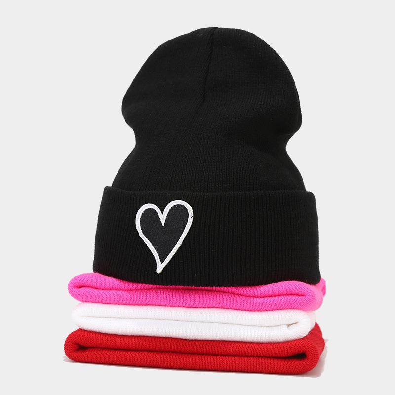 European and American Simple Love Embroidery Sticker Knitted Hat Men and Women Street Fashion Warm Pile Hat Autumn and Winter Personality Cold Hat