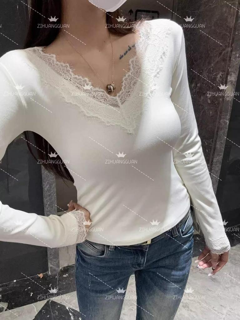 Korean Style Brushed Velvet V-Neck Lace Trim Slim Fit Women's Top