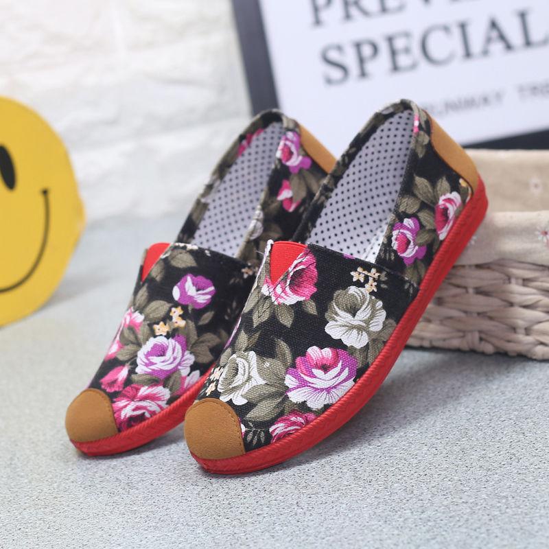 Four Seasons Low-top Embroidered Women's Canvas Shoes Flat Shoes Old Beijing Cloth Shoes Square Dance Shoes Elderly Shoes Lightweight