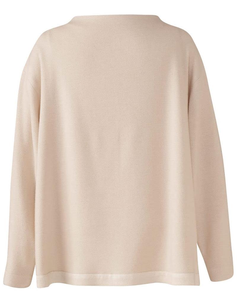 Tops Can be worn as a cardigan in 2 front and back Designed to cover your growing belly Pair bottoms available One size QEW759 IV Maternity [Wacoal