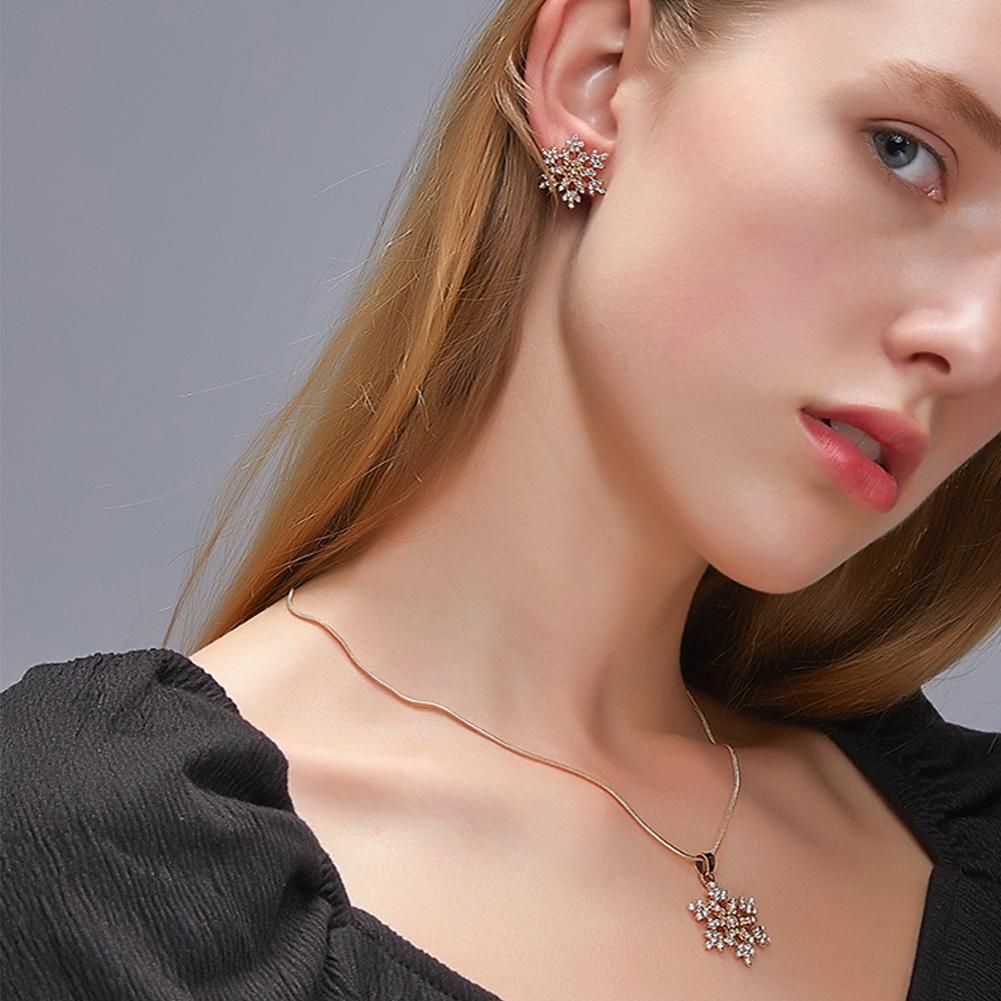 2 Pcs/set Women's Earrings Alloy Full Diamond Snowflake Necklace+ Snowflake Earrings