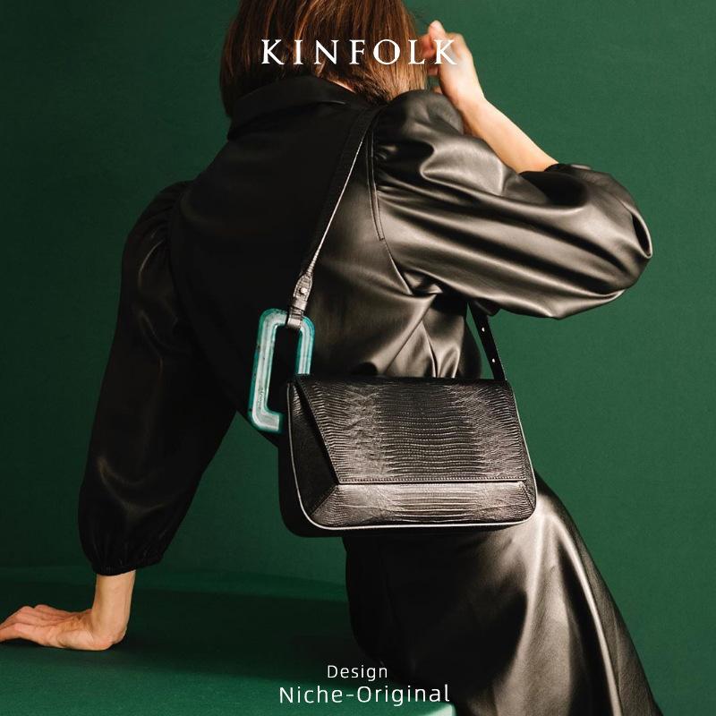 Ladies' New Niche Trendy Bag with Contrasting Colors, Geometric Splicing Acrylic Square Buckle, Single Shoulder Armpit Bag, Small Square Bag