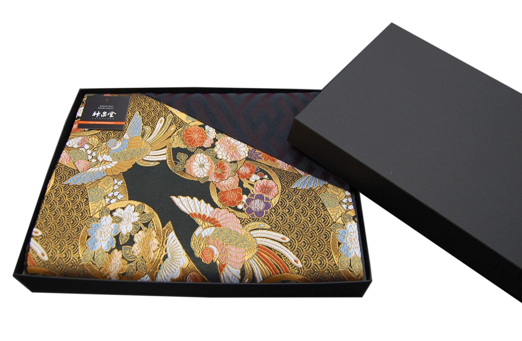 

Japanese-style kimono table runner with obi design, boxed and packaged. Popular gift for overseas recipients. 120cm (Asuka)