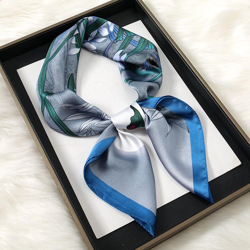 Modny Design Satynowy Jedwabny Kwadratowy Szalik Nadruk Wstążka do Włosów Szalik dla Kobiet Apaszka Bandana Nadruk Drukowany Szal Opaska na Głowę