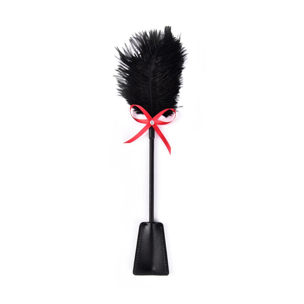 1PC PU Leather Sexy Whip For Lovers Couples Spanking Paddle Slap Clap Flap On Butt With Flirt Tickle Feather SM Sexy Game