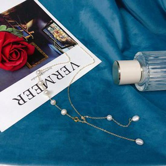 Handcrafted Retro Pearl Necklace - Elegant and Versatile
