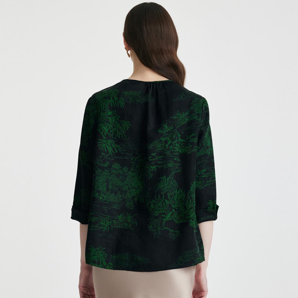 National style fragrant cloud yarn: 100% mulberry silk round neck temperament jacquard anti-aging silk shirt for women