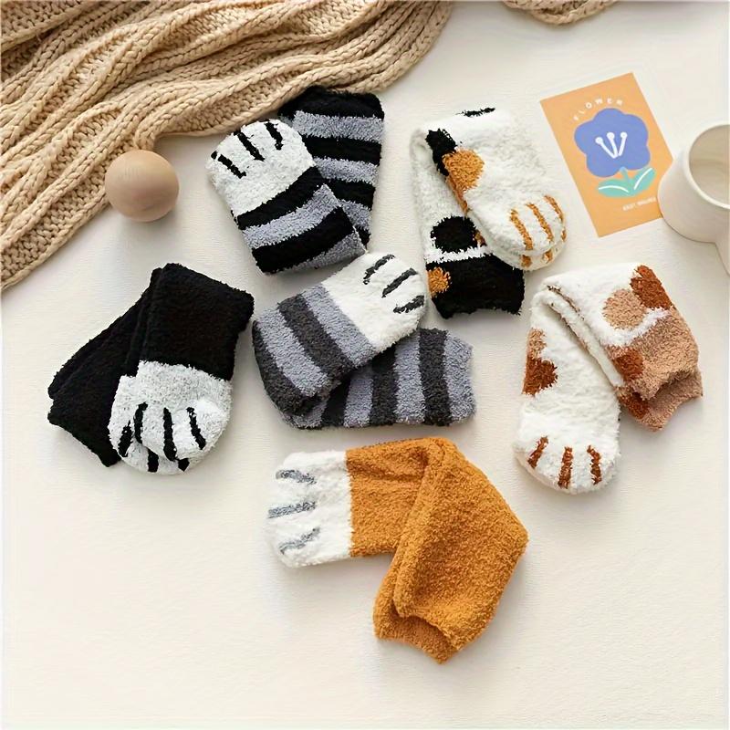 

6 pairs of cartoon cat paw socks, comfortable and warm furry socks one-size