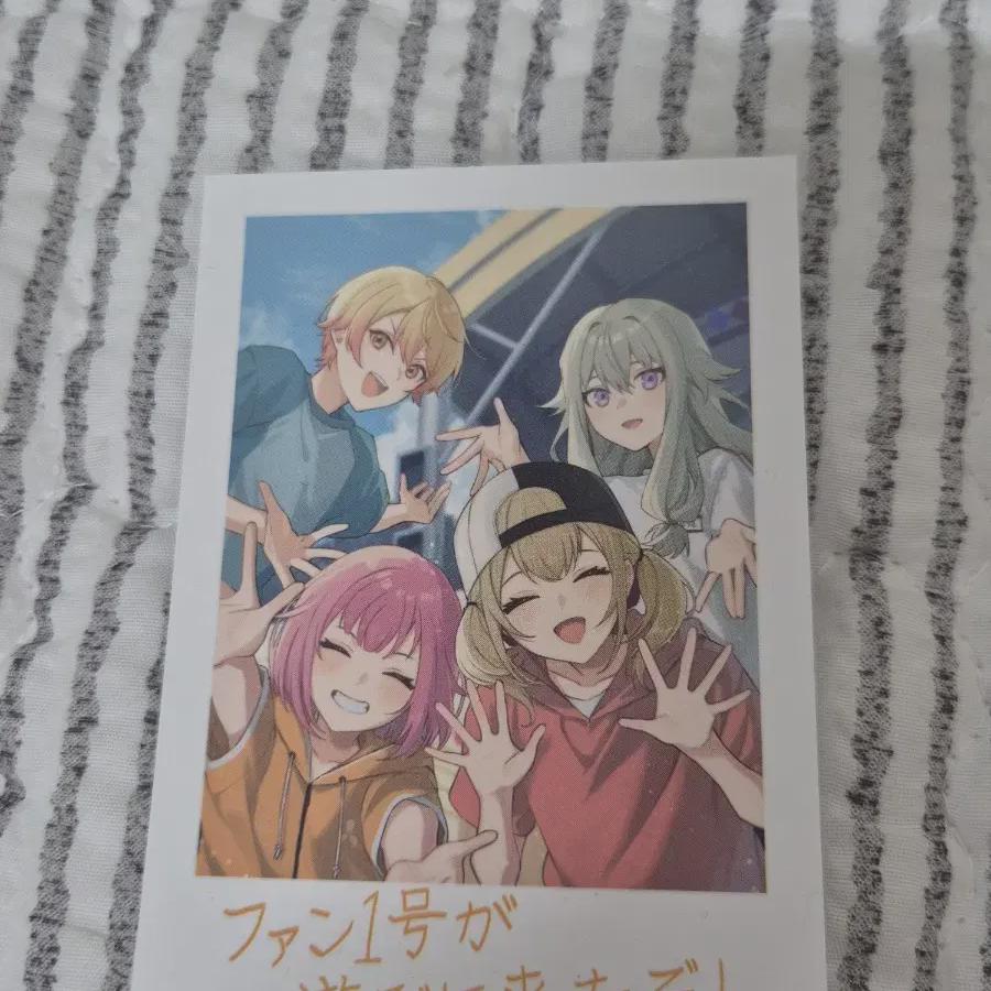 

Бонус за предзаказ Project Sekai