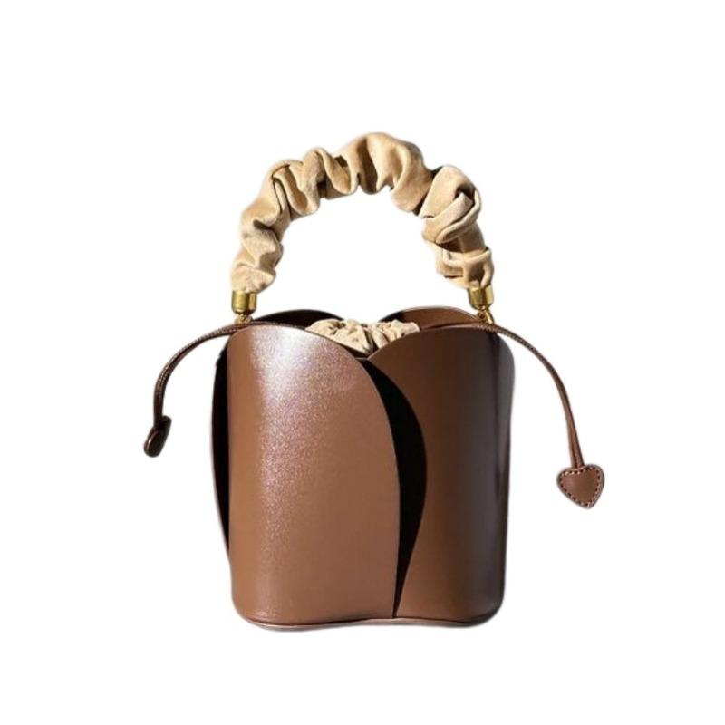 

Trendy Red Bridal Petals Handheld Bucket Bag High-texture PU Women s Drawstring Baskets Bag Pretty Flower Ladies Messenger Bags Wedding Evening Bags кавовий