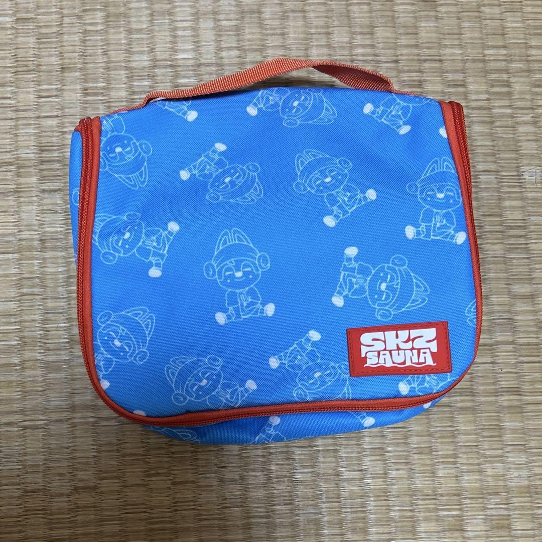 

[USED] StrayKids TRAVEL POUCH Wolf Chan