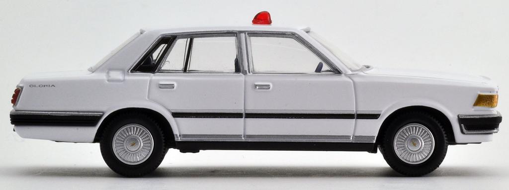 Tomica Limited Vintage Neo Special Investigation Frontline 05 Gloria Completed Product 1/64 LV-NEO (White)