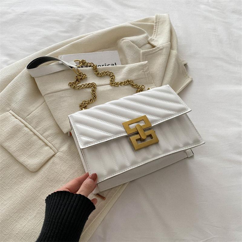 

Ретро маленька сумка жіноча 2024 нова популярна естетична особистість тренд ланцюжок сумка-месенджер модна плечова маленька квадратна сумка білий