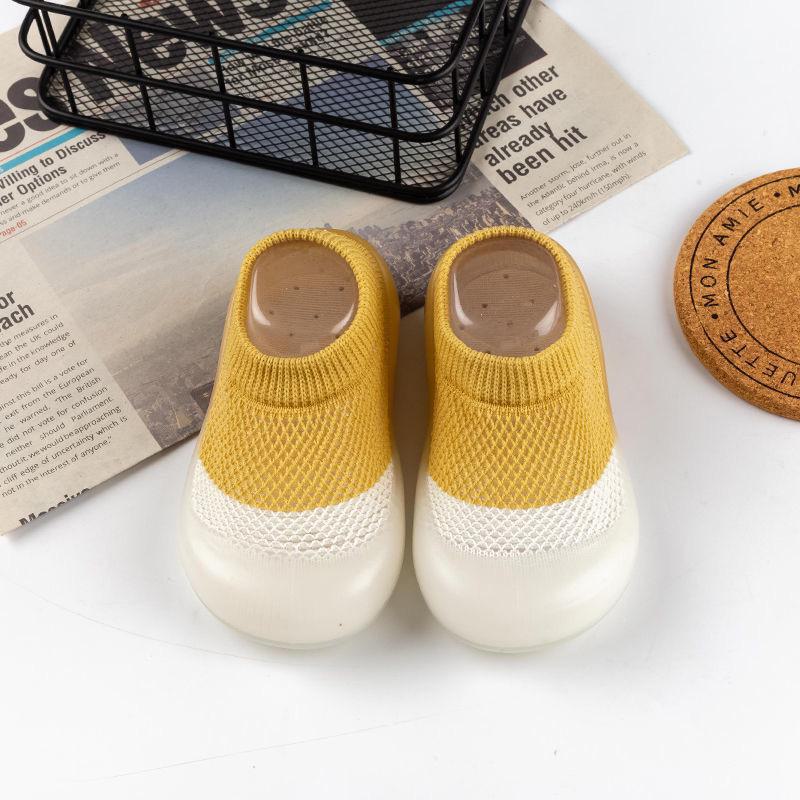 Andningsbara Toddler Mesh Mjuk Sula Sockskor för Spädbarn som Lär sig Gå