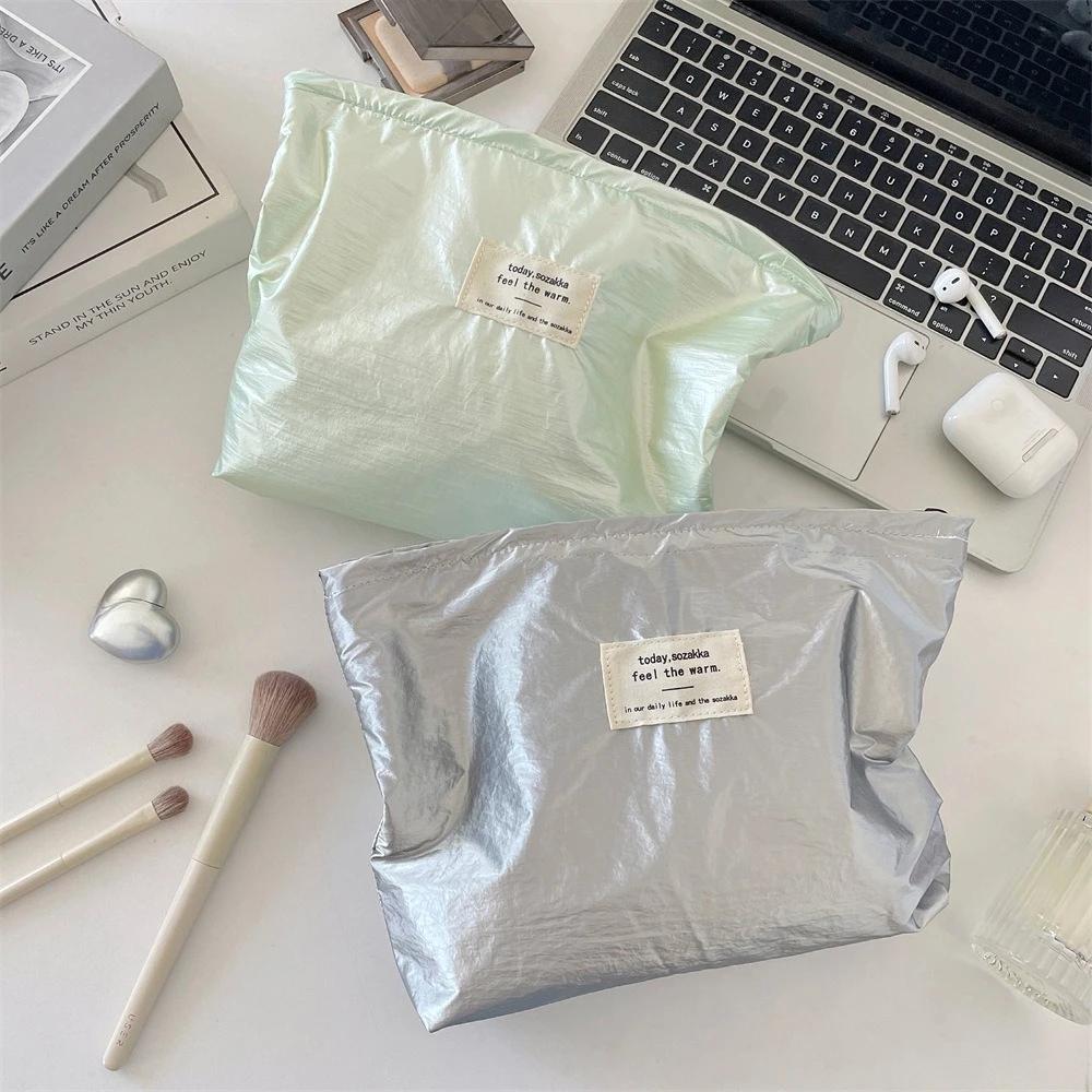 Jednoduché lesklé flitry Stříbrná spojka Kosmetická kabelka taštička na make-up Přenosné ženy Toaletní potřeby Péče o pleť Úložná taška taška s organizérem