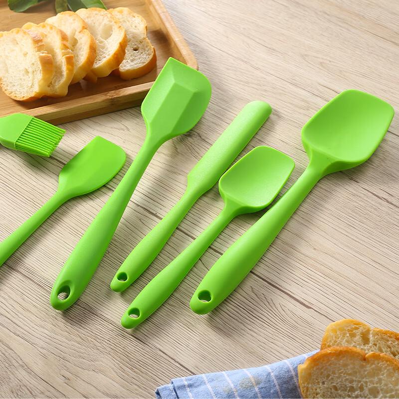 

MDNG 6-Piece Cake Baking Spatula & Scraper Set