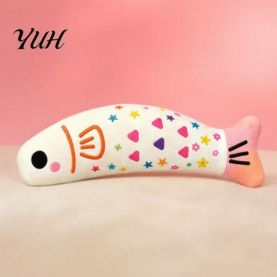 Bite Resistant Cat Fish Catnip Toy, Squeaky Linen Chew Safe Zipperless Kicker Kitten Toy for Indoor Cats Biting Kicking Boredom Relief Realistic Shape