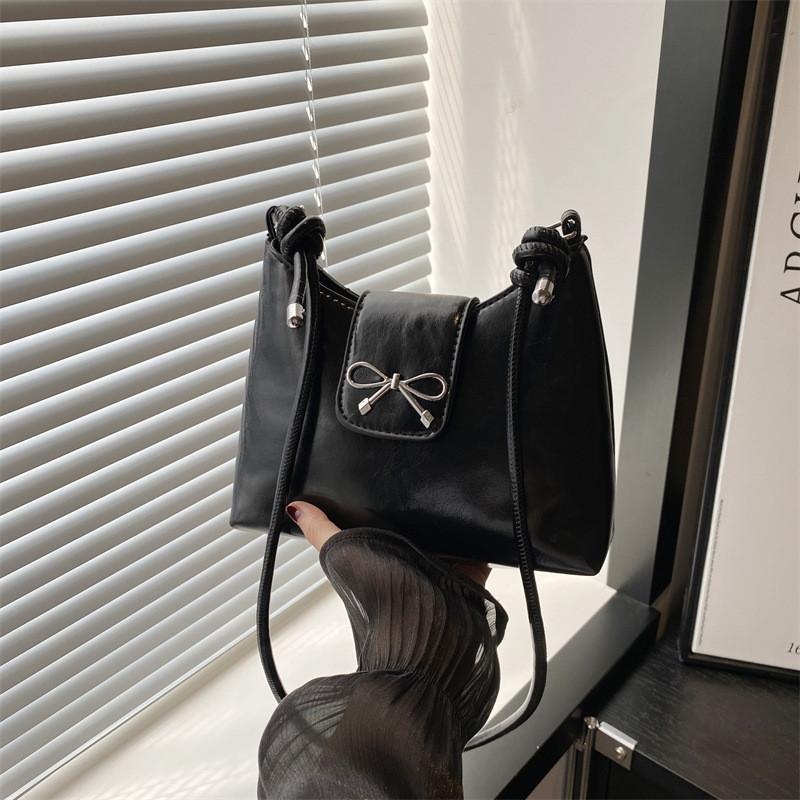 Stylish Korean Style Underarm Tote Bag For Women Trendy Chic Fashionable Everyday Use