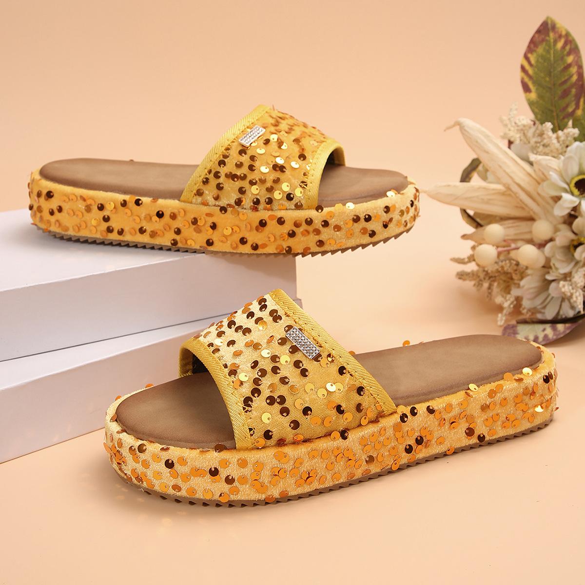 Женские тапочки большого размера Женская летняя обувь Новые высококлассные сандалии на платформе Женские тапочки с пайетками 36